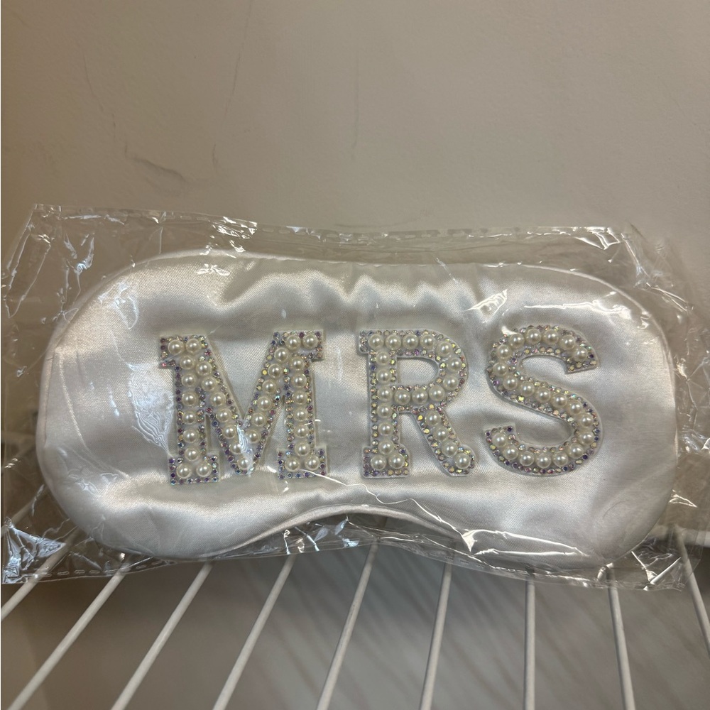 MRS Bridal Pearl Detail Sleep Mask